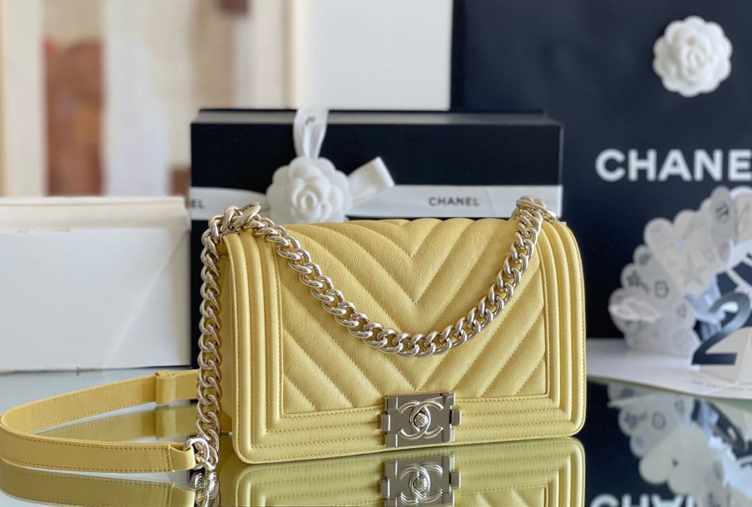 Chanel Leboy-25× 14.5×8cm Apricot 浅金扣-3647