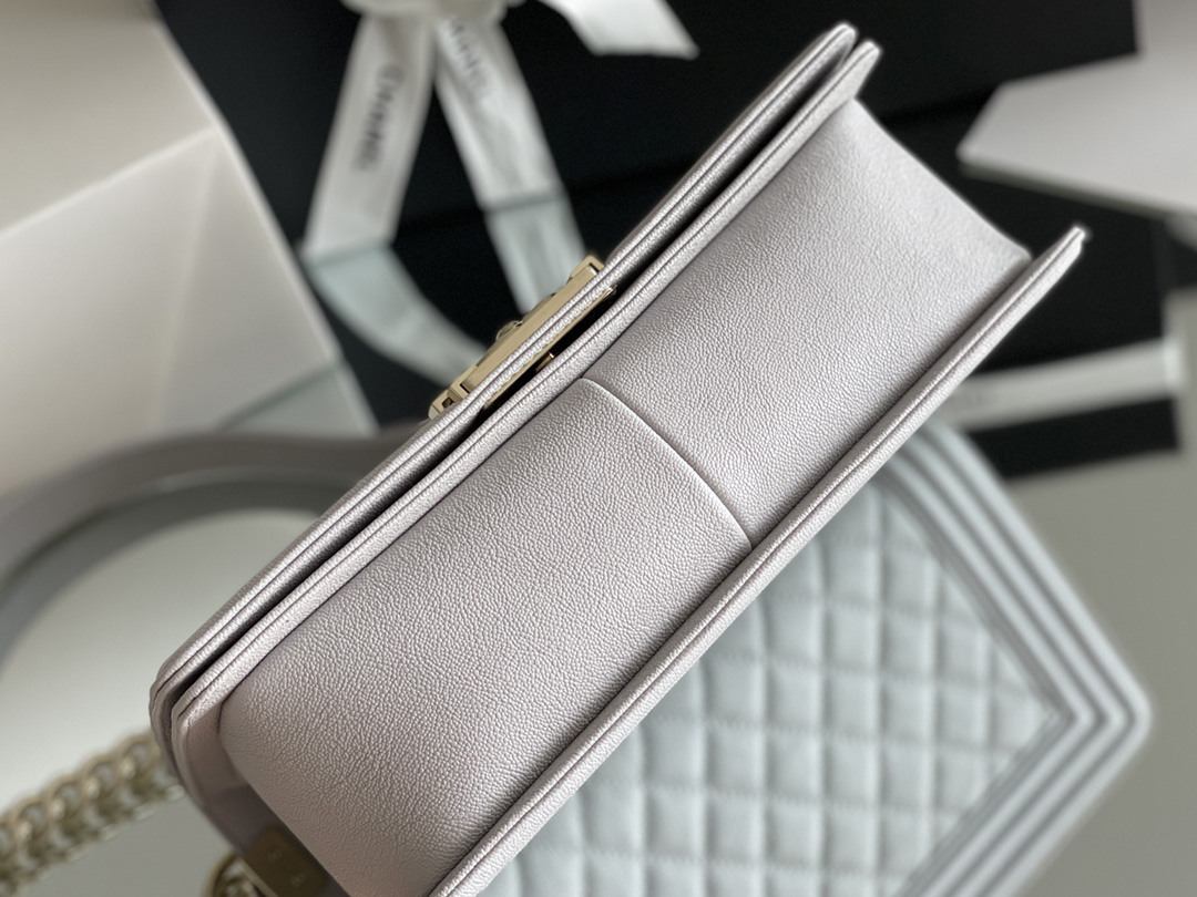 Chanel Leboy-25× 14.5×8cm 冰川灰浅金扣 Chanel Leboy-25× 14.5×8cm 冰川灰浅金扣