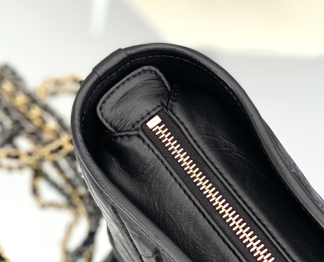 Chanel Gabrielle Hobo Bag 15× 20 × 8 cm V纹BLACK Chanel Gabrielle Hobo Bag 15× 20 × 8 cm V纹BLACK