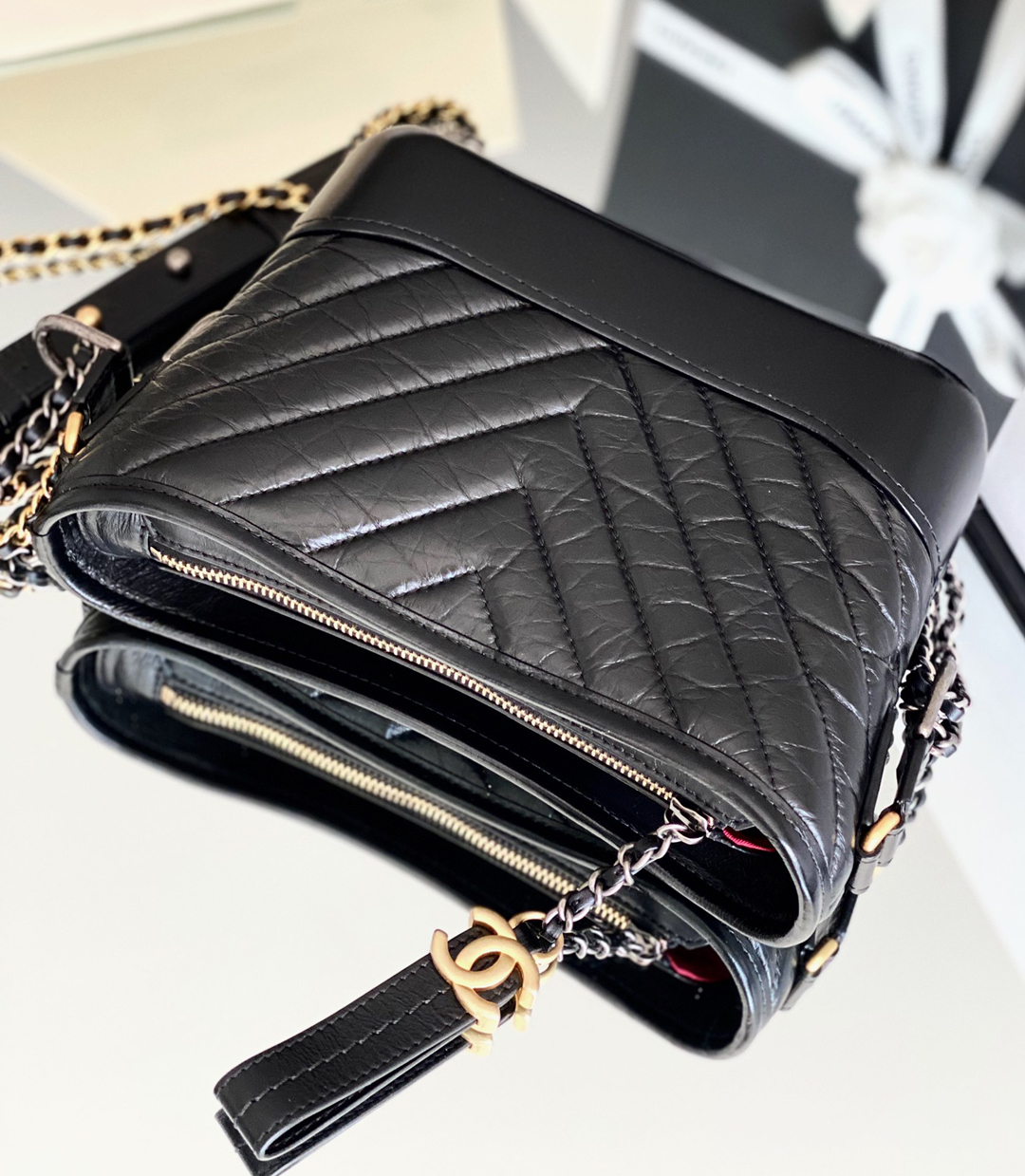 Chanel Gabrielle Hobo Bag 15× 20 × 8 cm V纹BLACK Chanel Gabrielle Hobo Bag 15× 20 × 8 cm V纹BLACK