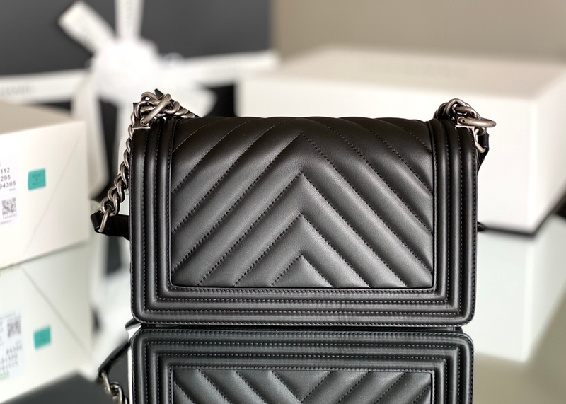 Chanel Leboy 25×14.5×8cm V纹Black 银扣-0644