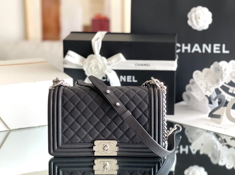 Chanel Leboy-25× 14.5×8cm 电光蓝V纹浅金扣-6268