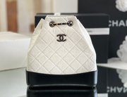 Chane Gabrielle 22 × 10 × 22  BLACK-1886