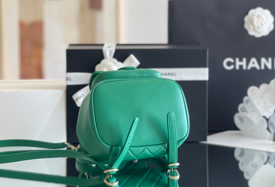 Chanel Duma 18× 18×11cm white-5524