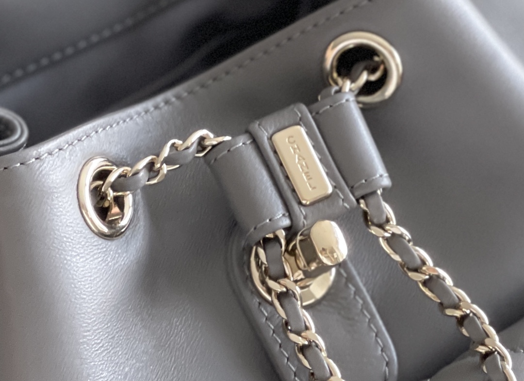 Chanel Duma 18× 18×11cm Grey Chanel Duma 18× 18×11cm Grey
