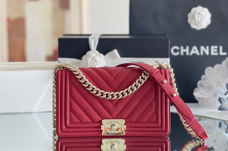 Chanel Leboy-25× 14.5×8cm V纹Red 浅金扣