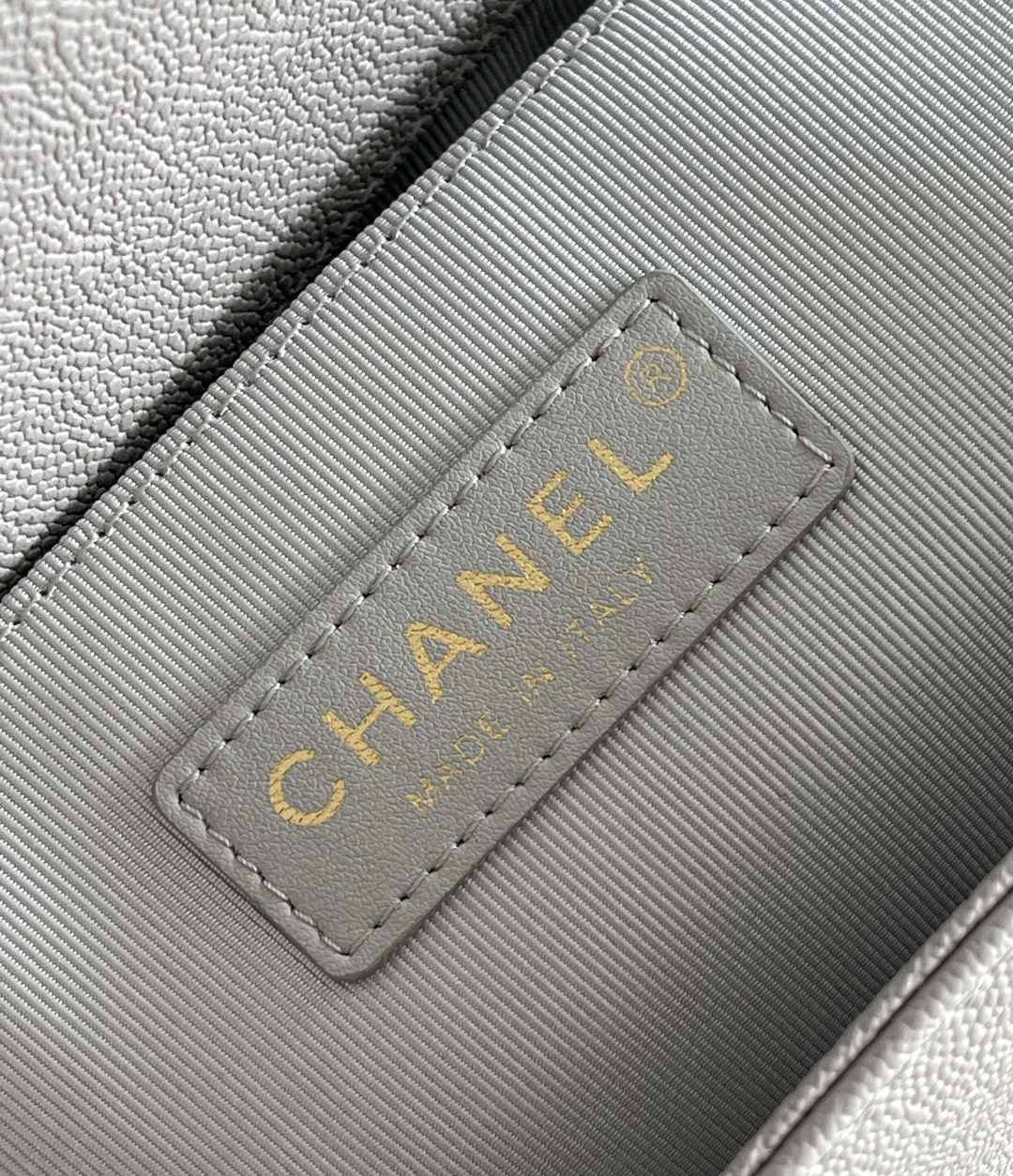 Chanel Leboy-25× 14.5×8cm 冰川灰浅金扣 Chanel Leboy-25× 14.5×8cm 冰川灰浅金扣