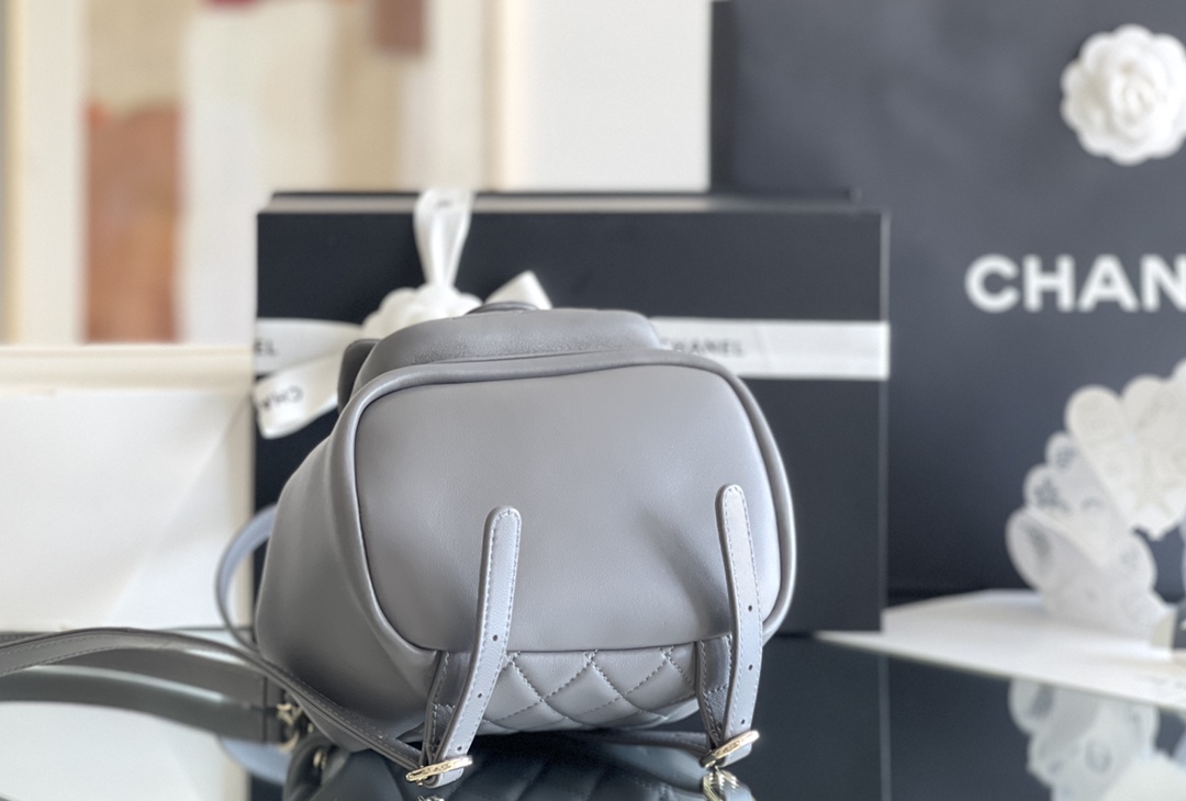 Chanel Duma 18× 18×11cm Grey Chanel Duma 18× 18×11cm Grey