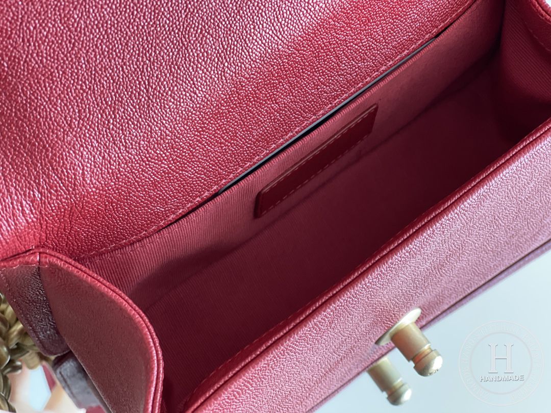 Chanel leboy 20× 12×7 red 24Gold扣 Chanel leboy 20× 12×7 red 24Gold扣
