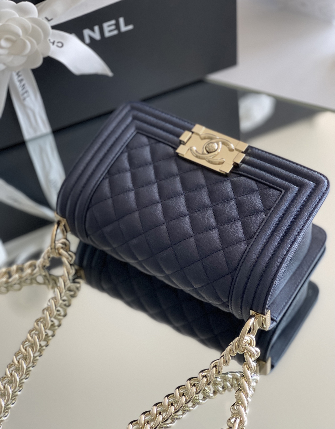 Chanel Leboy-20× 12×7cm 午夜蓝浅金扣 Chanel Leboy-20× 12×7cm 午夜蓝浅金扣