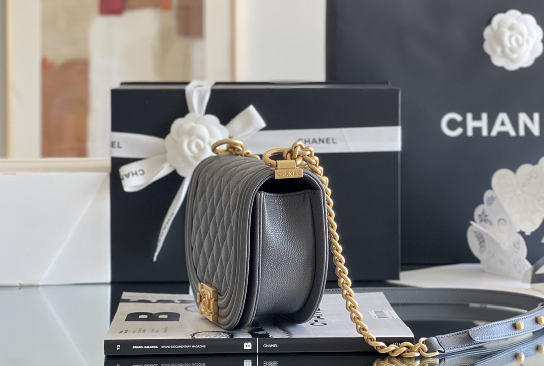 Chanel leboy-18× 13×6cm 水泥灰