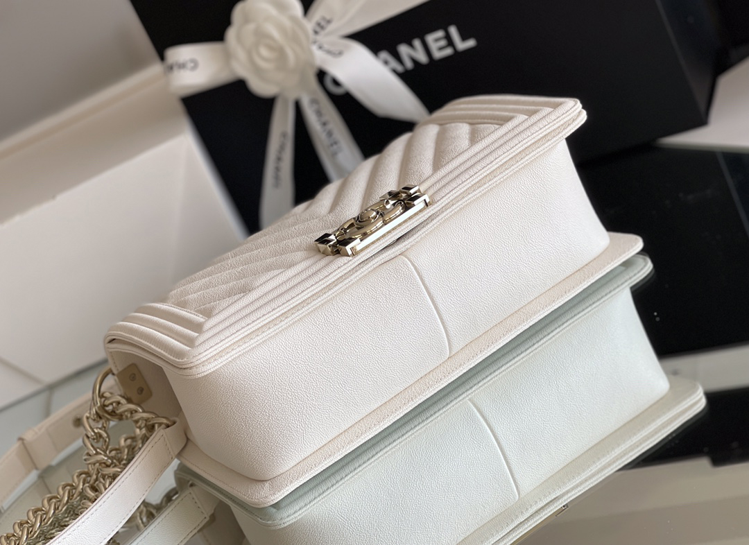 Chanel Leboy-25× 14.5×8cm 午夜蓝浅金扣-7786 Chanel Leboy-25× 14.5×8cm 午夜蓝浅金扣-7786