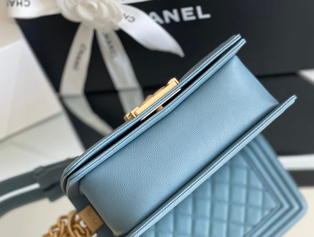 Chanel leboy 20× 12×7cm Grey 砂金扣-6112