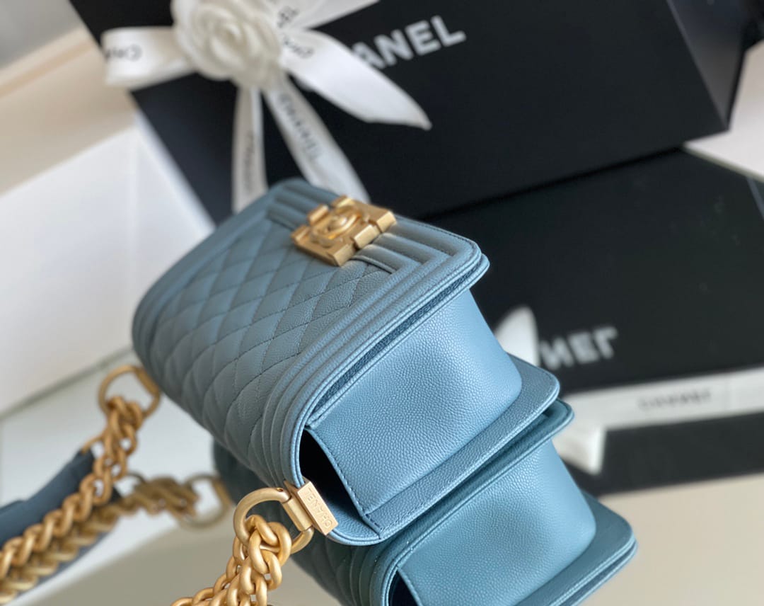 Chanel leboy 20× 12×7cm Grey 砂金扣-6112