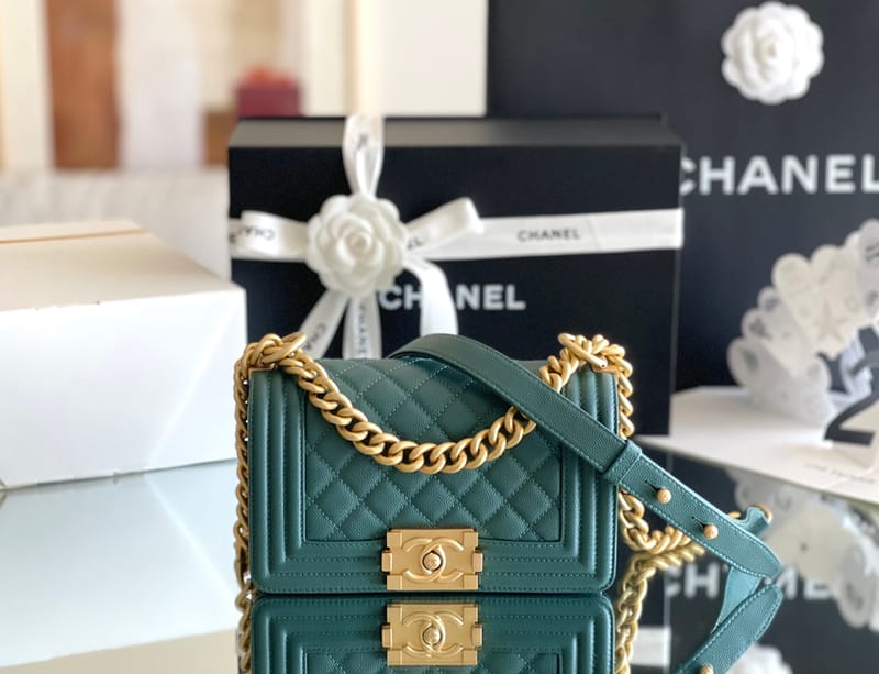 Chanel leboy 20× 12×7cm 绿色砂金扣-6438