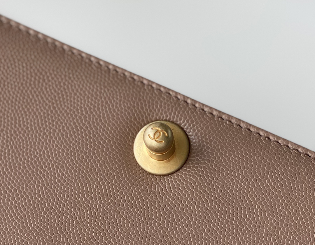 Chanel leboy 20× 12×7cm 焦糖色砂金扣