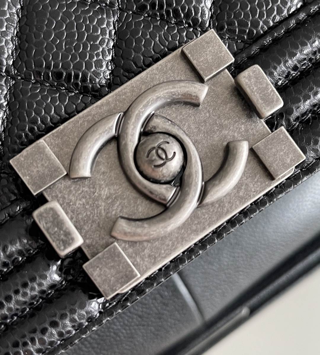 Chanel Leboy-15× 25×9cm  BLACK银扣