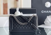 Chanel Leboy-15× 25×9cm  BLACK 砂金扣-4017-4493