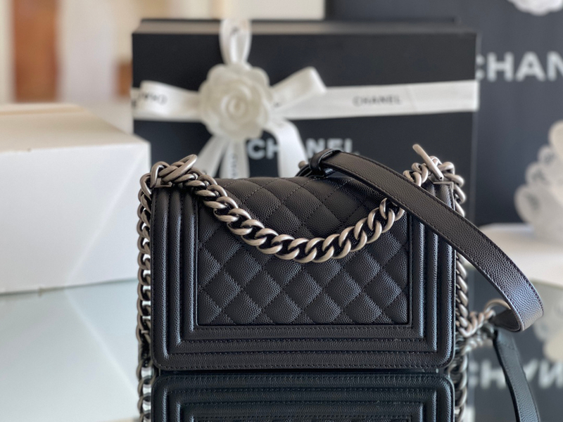 Chanel leboy 20× 12×7cm Black砂金扣-7517