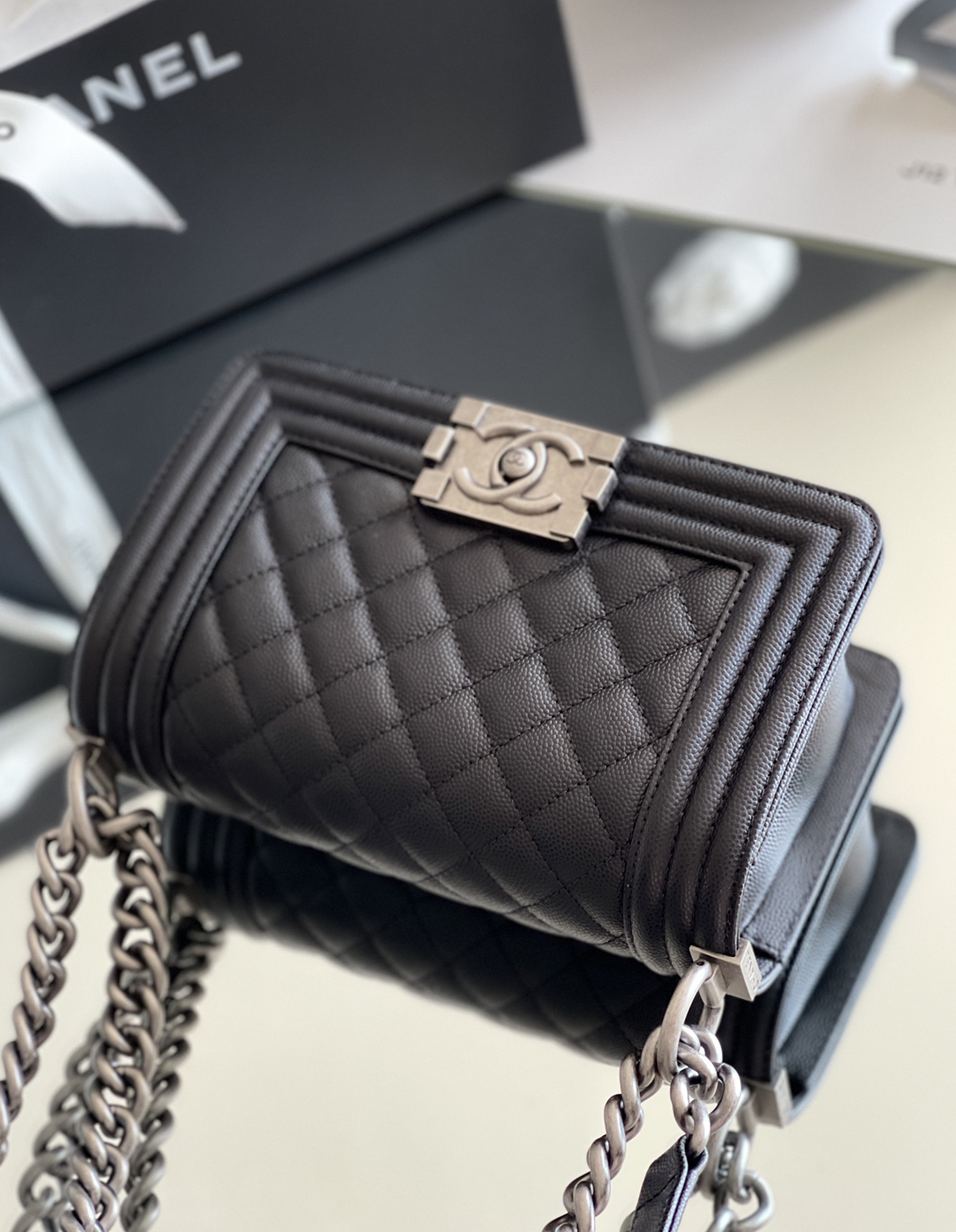 Chanel leboy 20× 12×7cm Black银扣