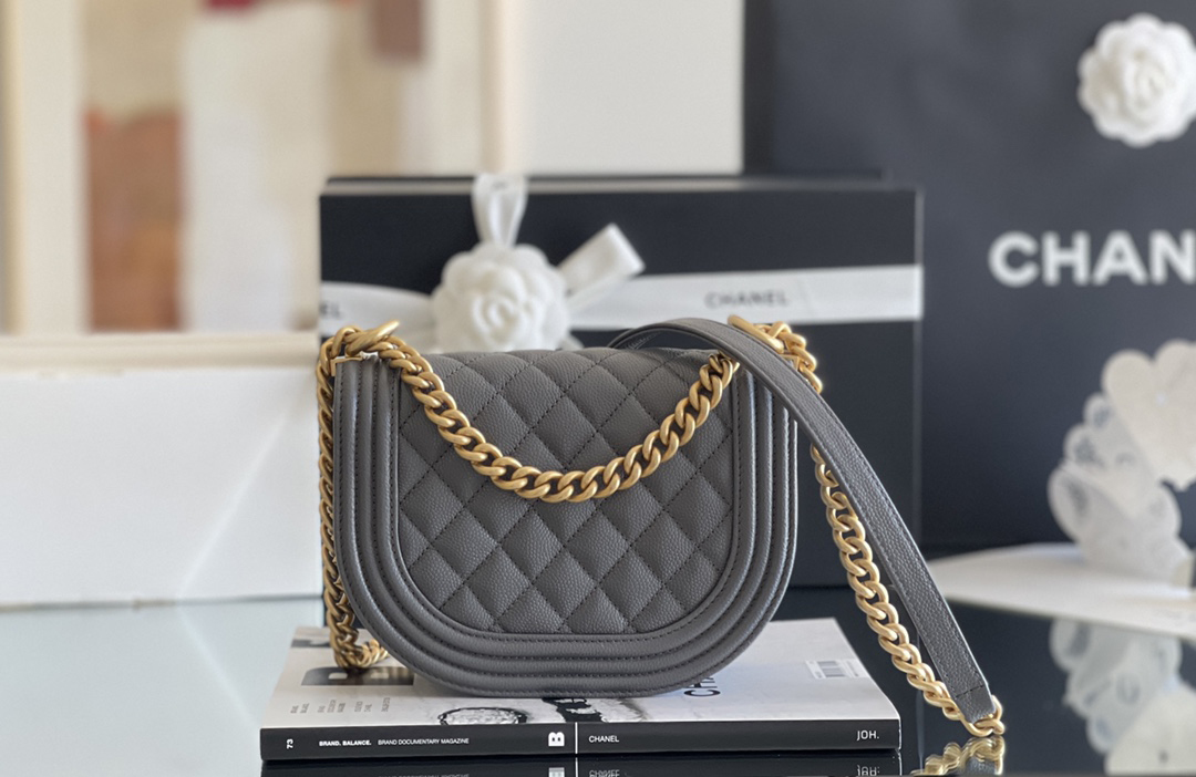 Chanel leboy-18× 13×6cm 水泥灰