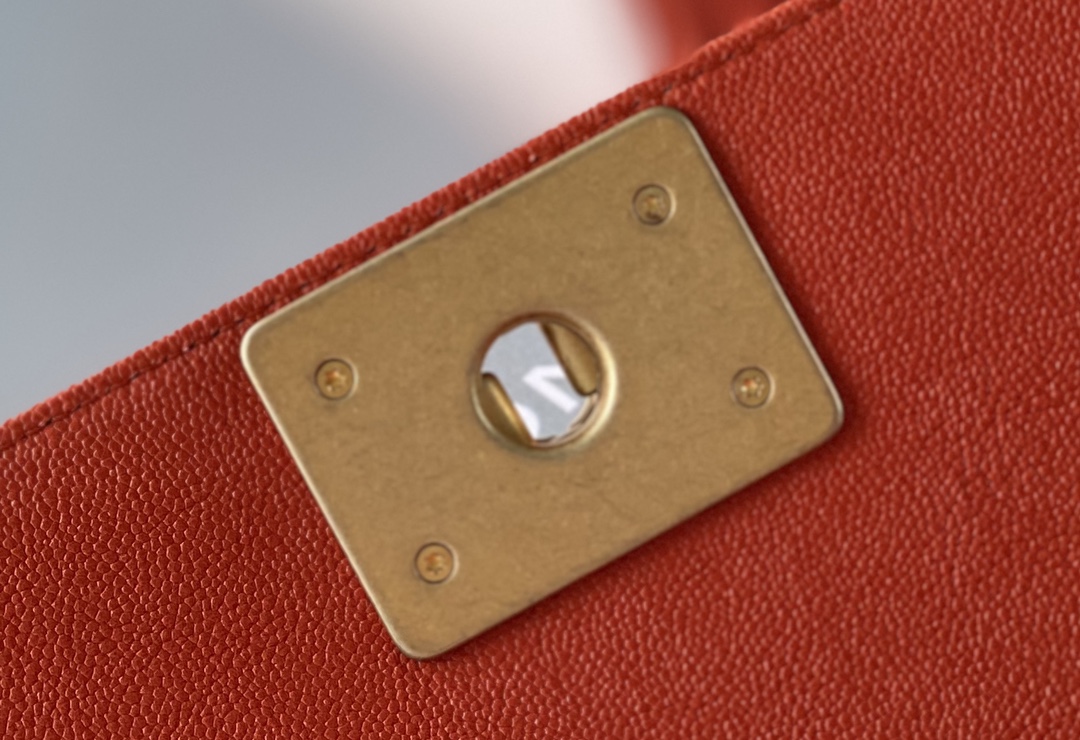 Chanel Leboy-20× 12×7cm 橘红色24kgold扣