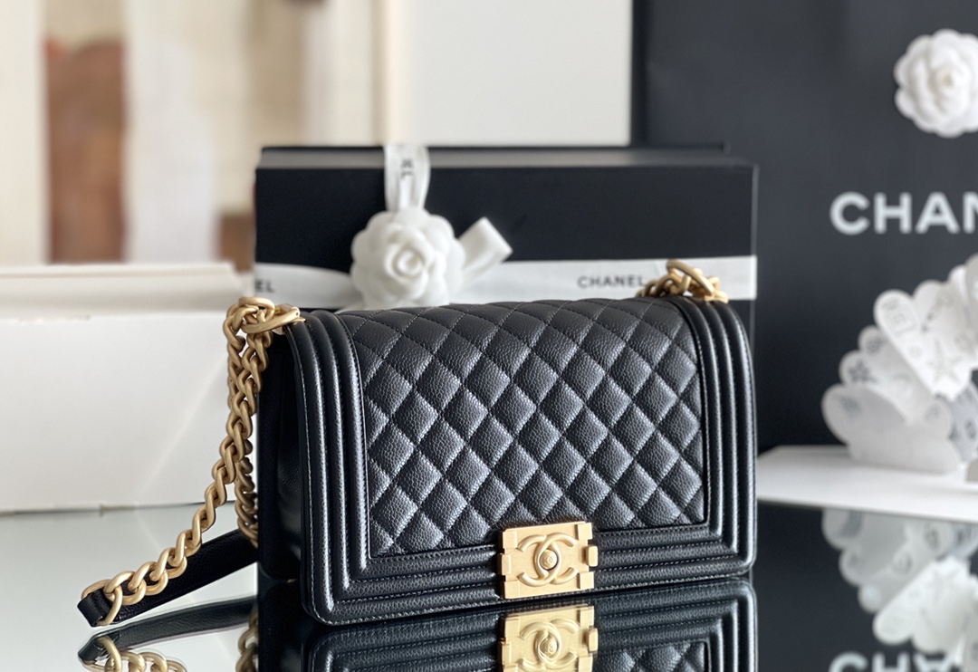 Chanel Leboy-15× 25×9cm BLACK 砂金扣 Chanel Leboy-15× 25×9cm BLACK 砂金扣