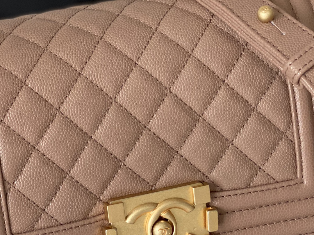 Chanel leboy 20× 12×7cm 焦糖色砂金扣
