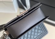 Chanel leboy 20× 12×7cm Black砂金扣-7517