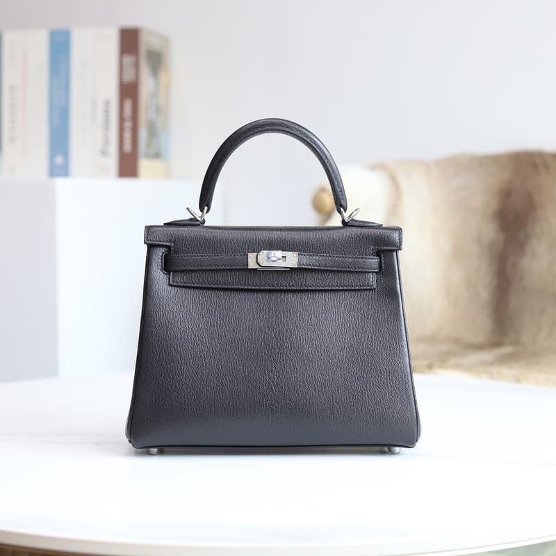 Kelly 25cm 89 Noir Chevre Phw