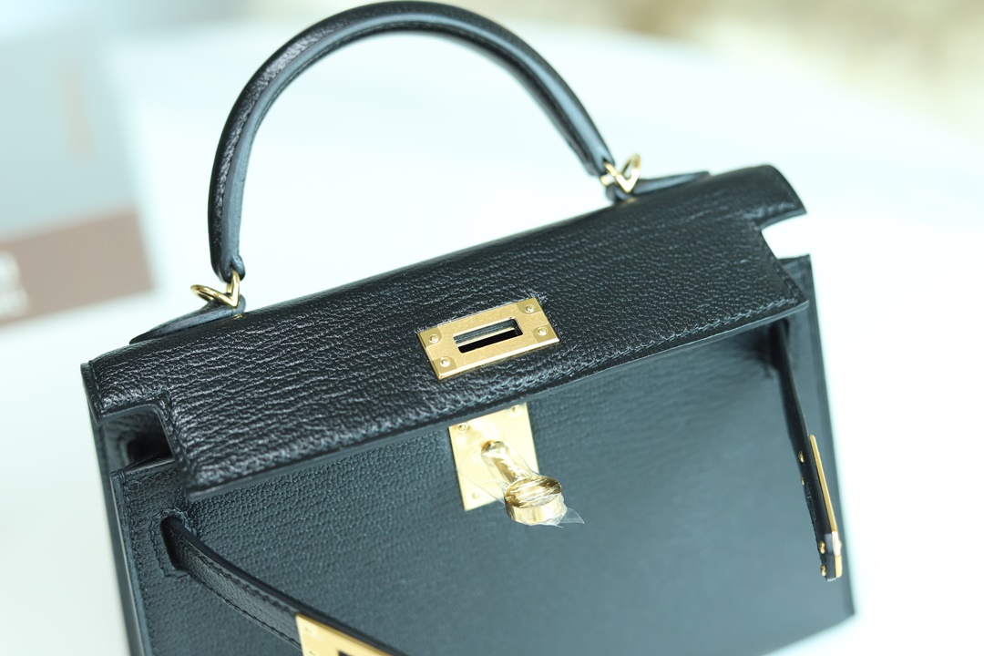 [ STOCK ] MINI KELLY II 89 NOIR CHEVRE GHW