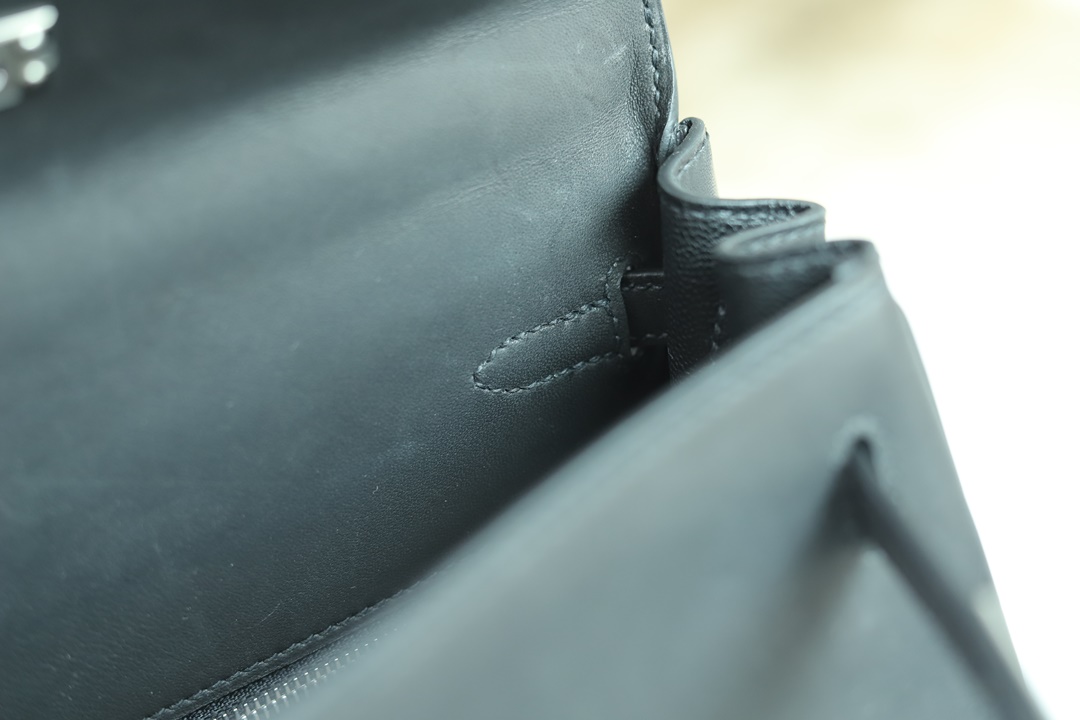 【 STOCK 】89 NOIR BLACK BARENIA KELLY25 PHW