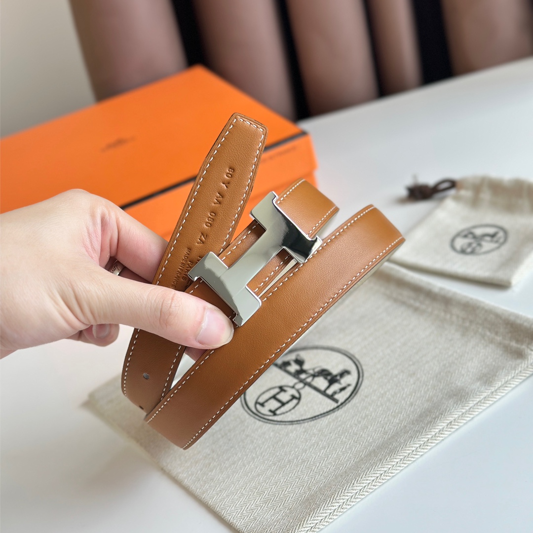 MINI CONSTANCE BELT BUCKLE & REVERSIBLE LEATHER STRAP 24MM MP88062 MINI CONSTANCE BELT BUCKLE & REVERSIBLE LEATHER STRAP 24MM MP88062
