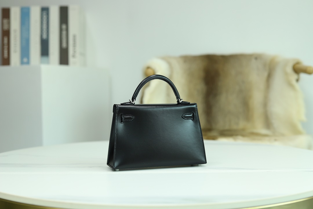 89 NOIR KELLY MINI II EPSOM GHW