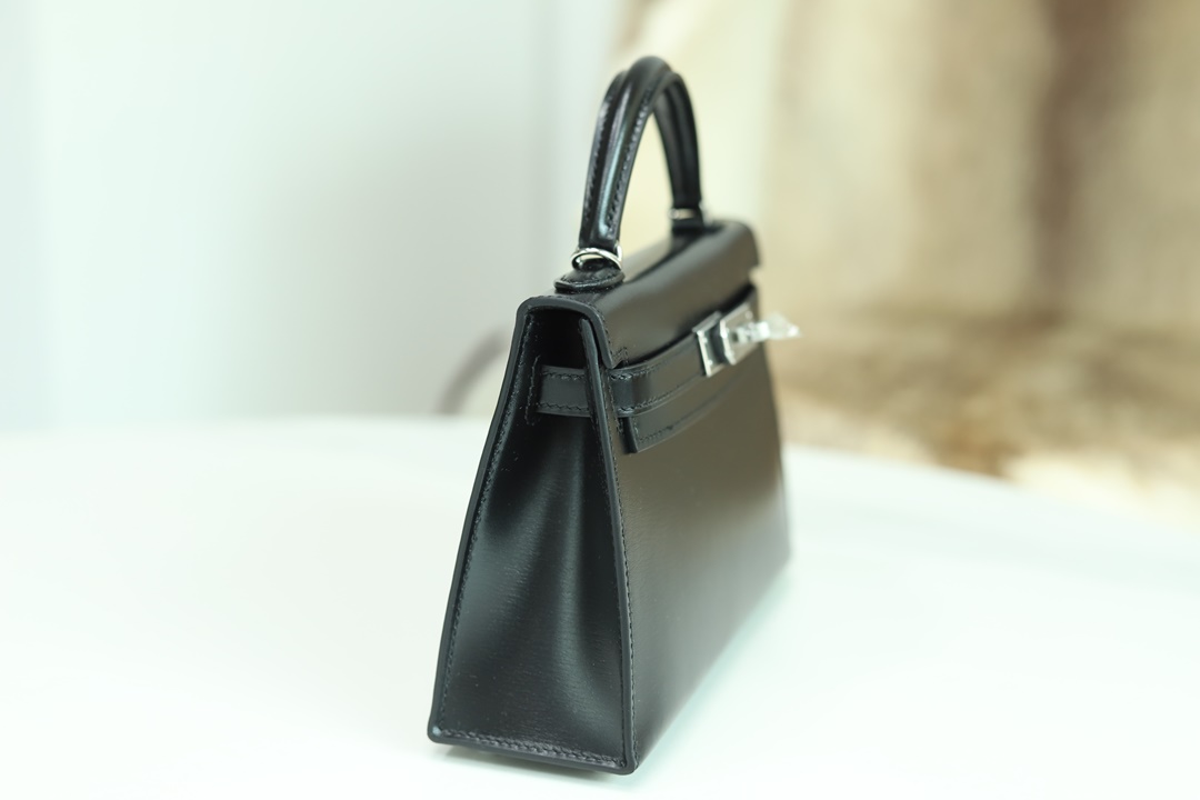 89 NOIR KELLY MINI II EPSOM GHW