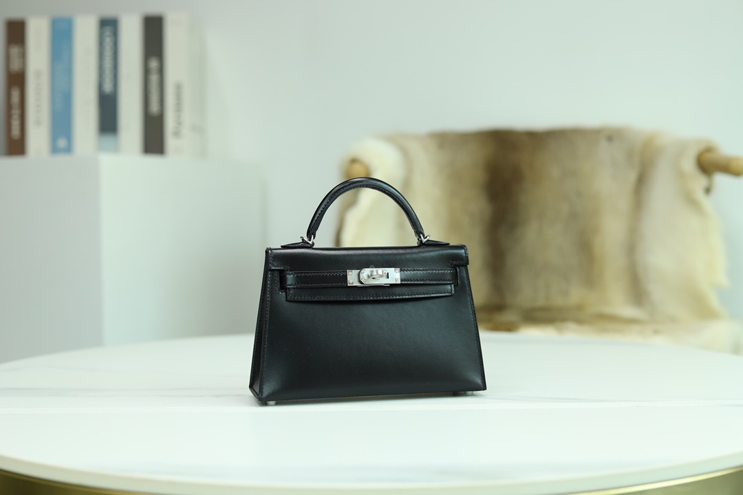 89 NOIR KELLY MINI II EPSOM GHW