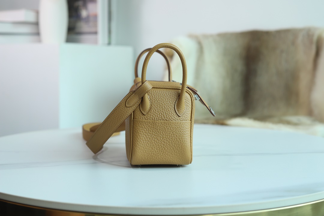 lindy mini tc 4B Biscuit