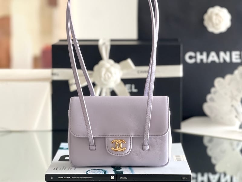 CHANEL 26P Preppy Coco Size17*12*4 Purple