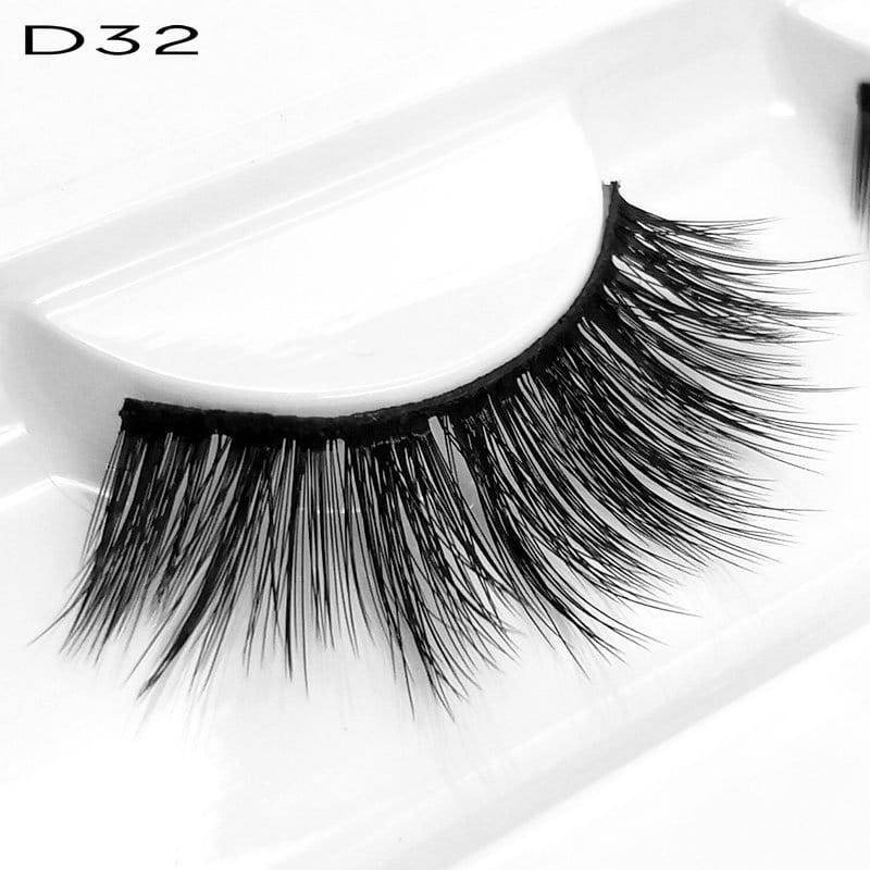 D32