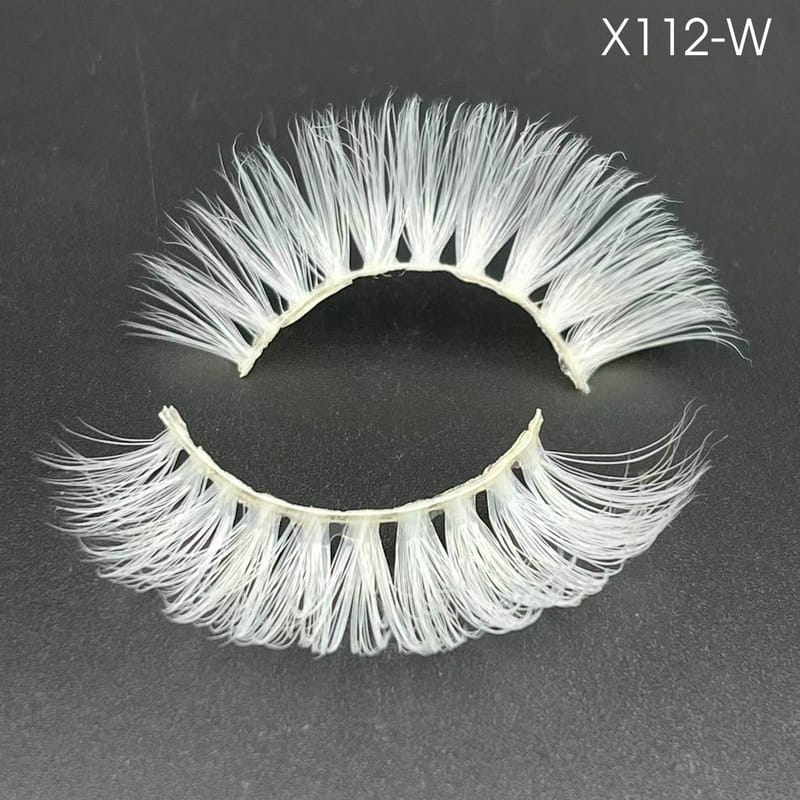 XW (White Faux Mink Lashes) 