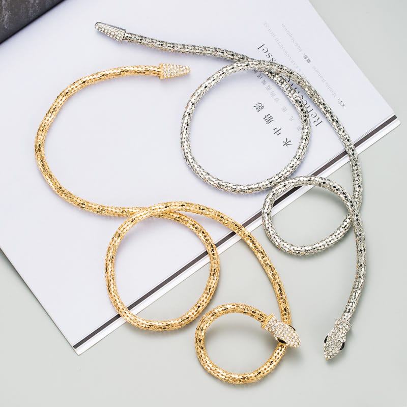 4 Color Alloy Rhinestone Long Snake Hollow Chain Necklace