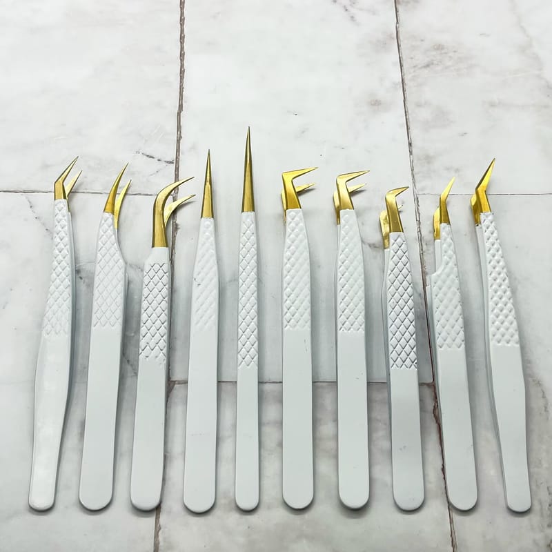 White Fiber Tip Tweezers For Eyelash Extensions