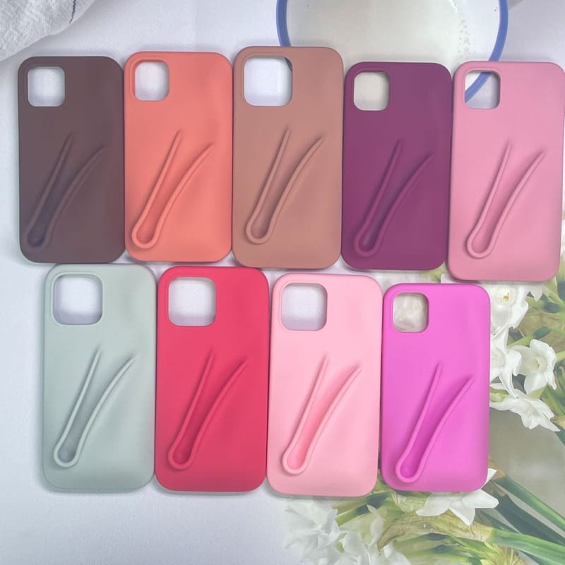 Snap on Portable Lipgloss Lipstick Silicone Case for iPhone