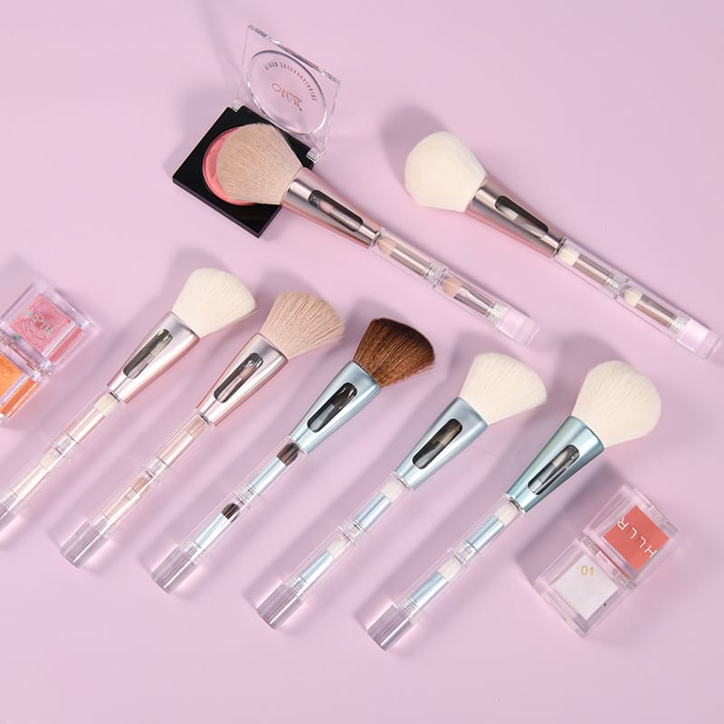 4-in-1 Multifunctional Makeup Brush - Powder, Blush & Eyeshadow Brush