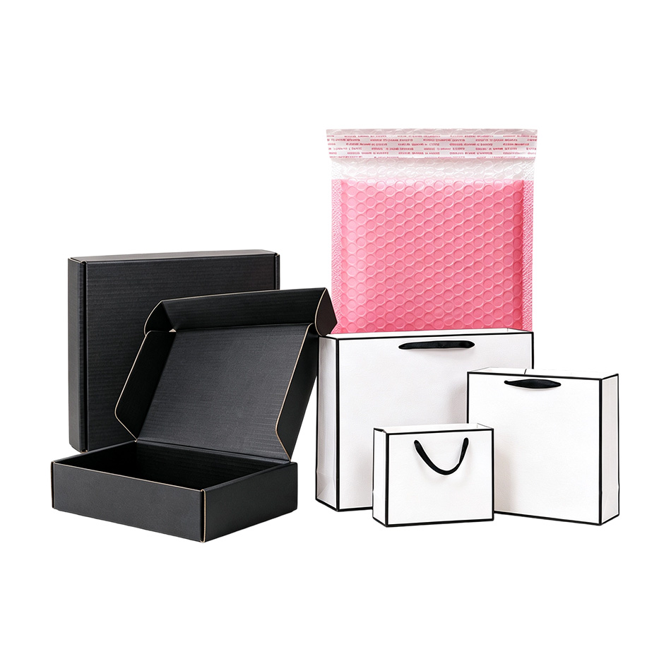 Shipping Bags & Mailers
