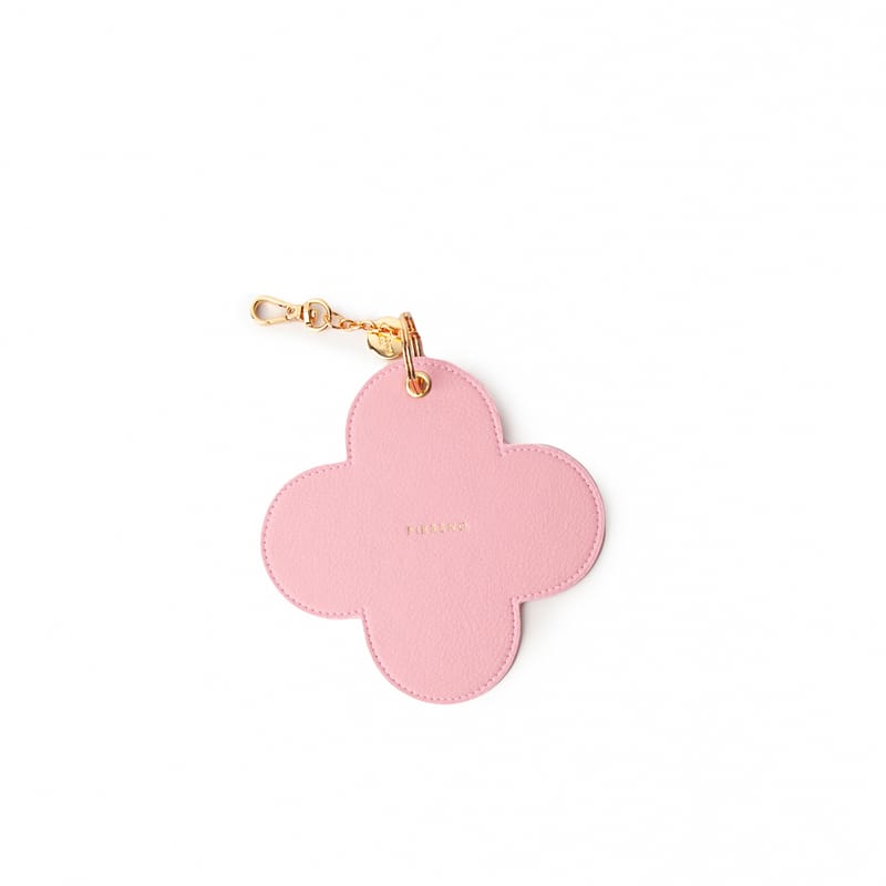 ROMANTIC PINK