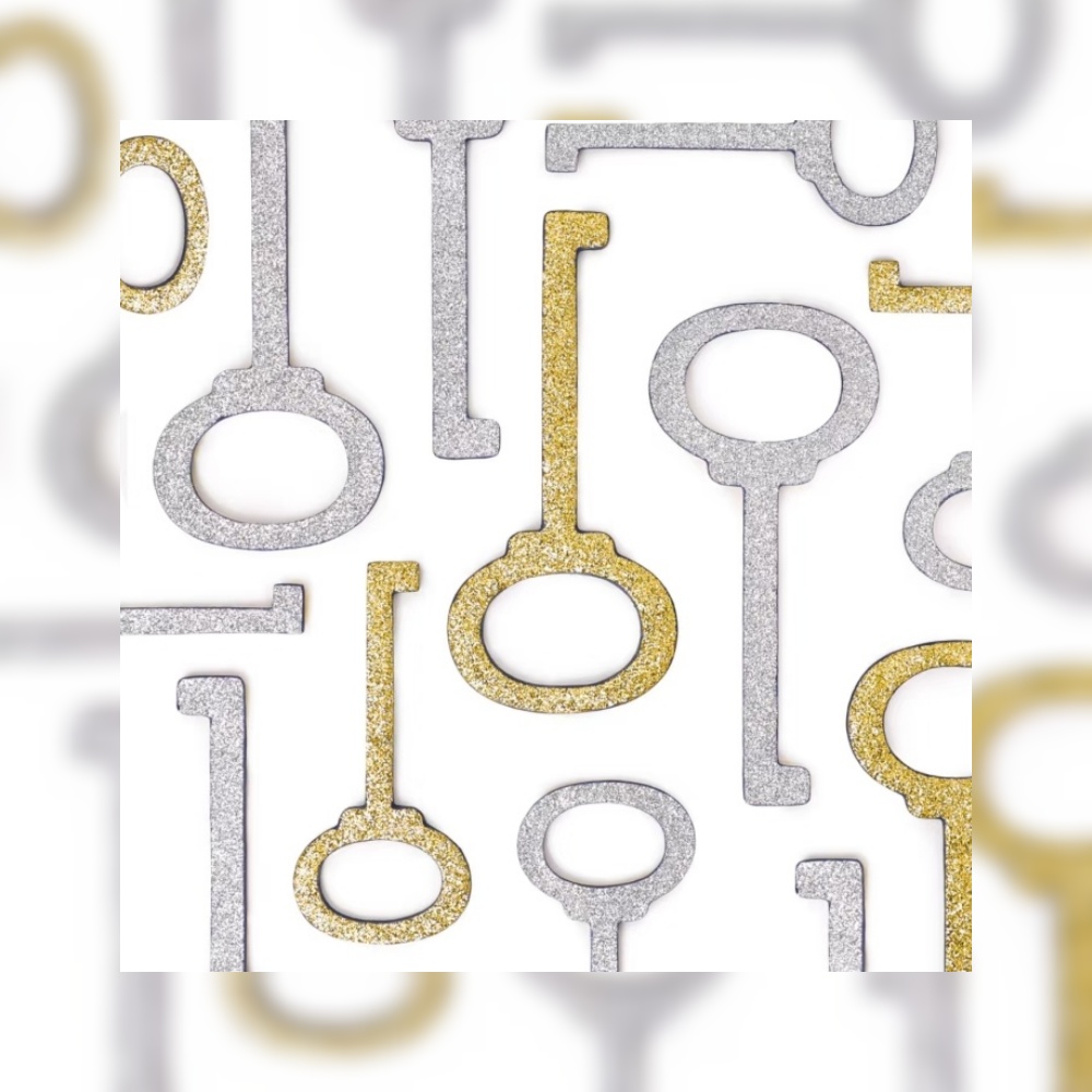 GOLDEN LOCK KEYRING_ LARGE