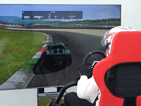 How Racing Simulators Achieve 