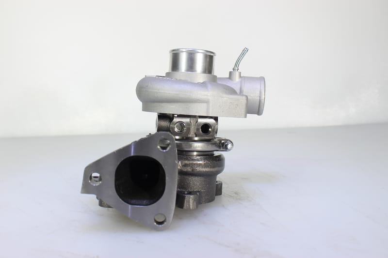 Turbo TD04 Turbocharger MR355225 49177-02513 For Mitsubishi L200 Pajero II 2.5 TD