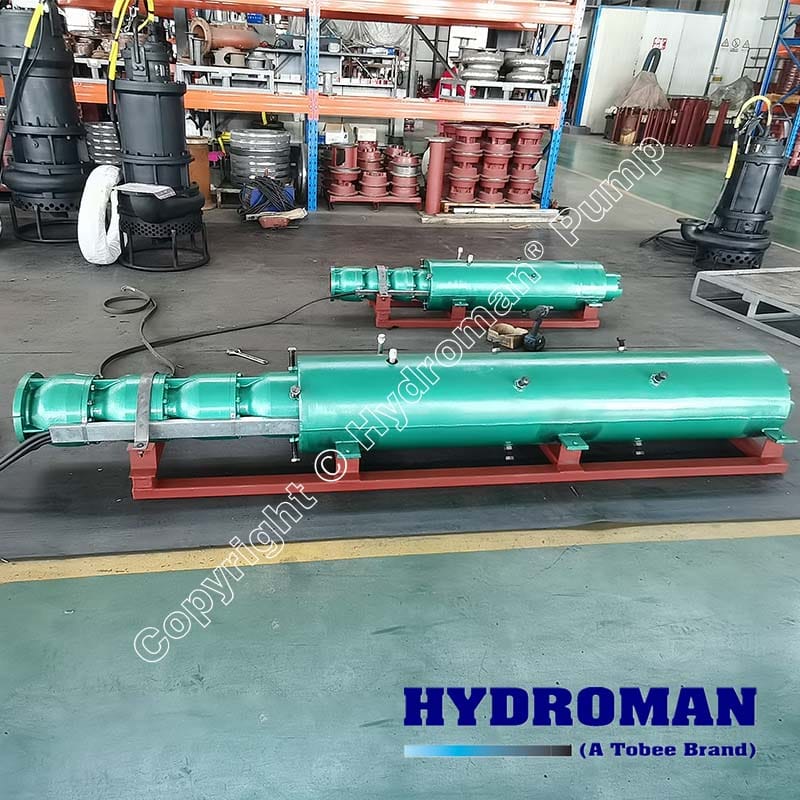 Low-profile deep well pump